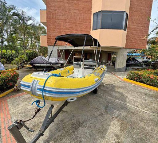 
								DINGHY CARIBE 15 full									