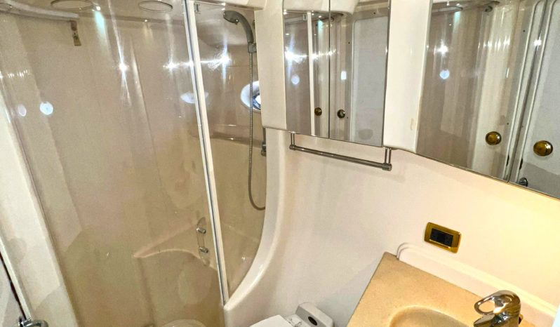 
								SEA RAY 540 MOTOR YACHT 54 full									