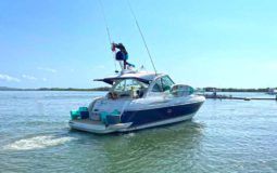 CRUISERS YACHTS SPORTS COUPE 42 full