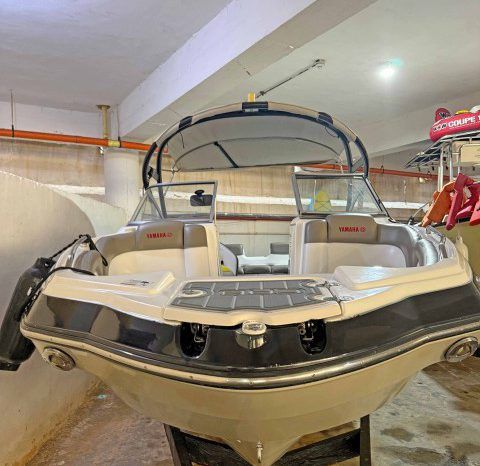 
								YAMAHA LIMITED 242 full									