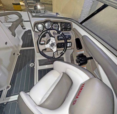 
								YAMAHA LIMITED 242 full									