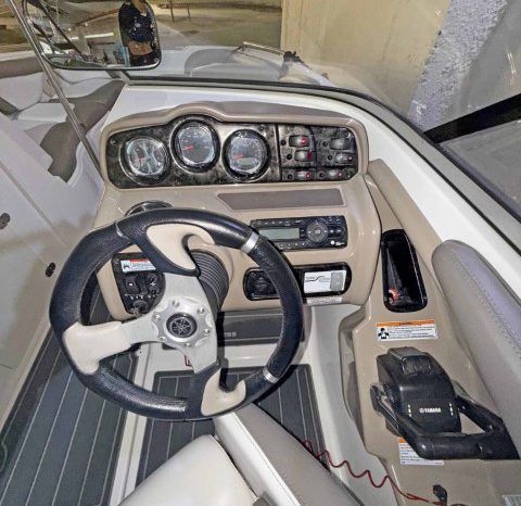 
								YAMAHA LIMITED 242 full									