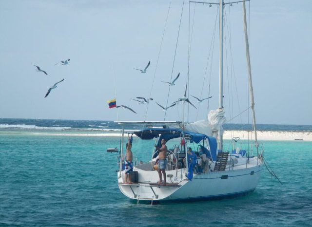 
								VELERO BENETEAU OCEANIS 430 full									