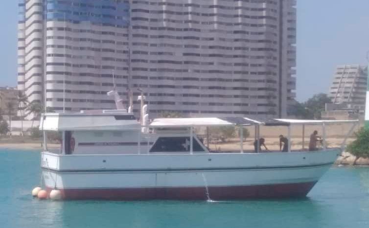 
								BARCO DE PESCA 17 MTS full									