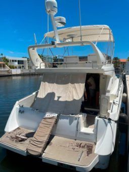 
										AZIMUT 44 full									