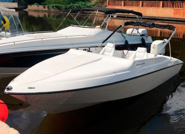 
								INTERMARINE CABIN 19.5 full									