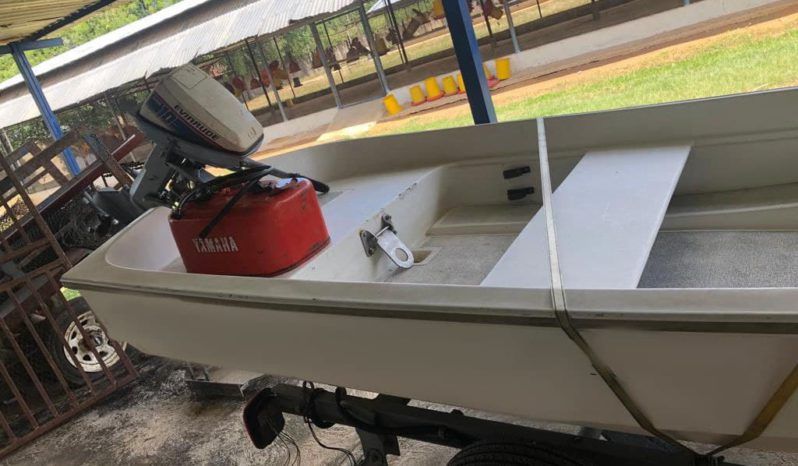 
								BOSTON WHALER REPLICA 11 full									