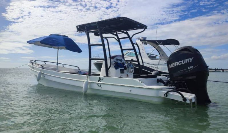 
								RUBHER MARINE 22 full									