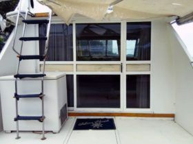 SEA RAY SPORTFISHERMAN CONVERTIBLE 36