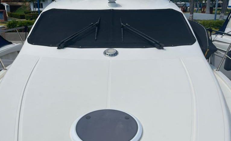 
								AZIMUT 39 full									