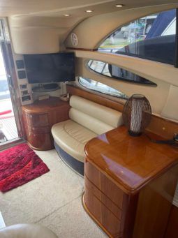 
										AZIMUT 39 full									