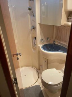 
										AZIMUT 39 full									