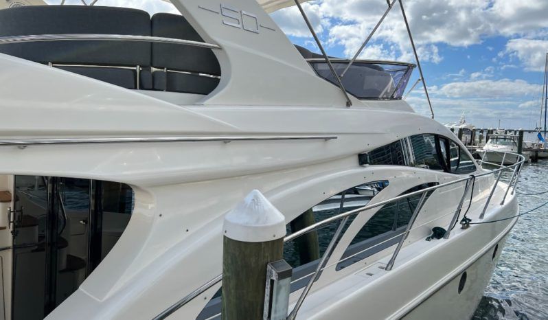 
								AZIMUT FLY 50 full									