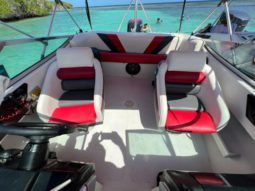 
										CHAPARRAL 18 full									