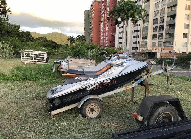 
								MOTOS SEA DOO MOROCHAS S/T Y SEA DOO CON TURBO full									