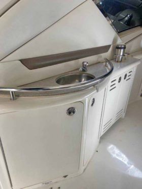 SEA RAY SUNDANCER 44