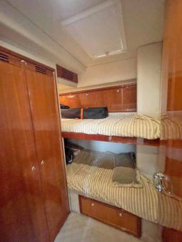 
										RIVIERA 47 full									