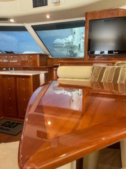 
										RIVIERA 47 full									