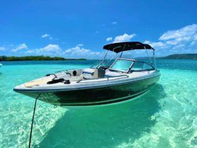 MONTEREY 214 FS BOWRIDER 21.4