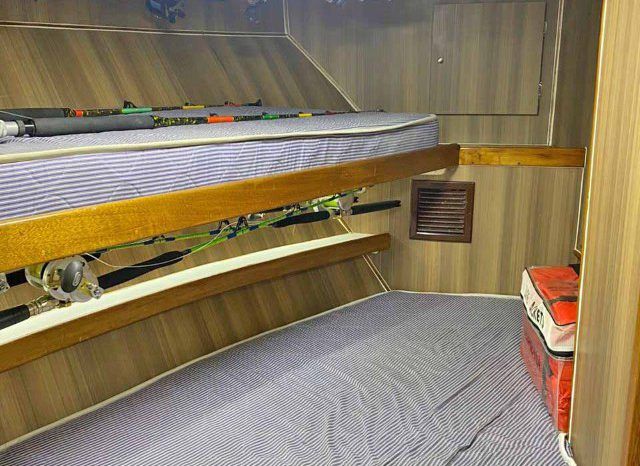 
								POST YACHTS 42 full									