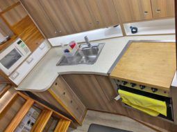 
										POST YACHTS 42 full									