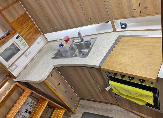 
								POST YACHTS 42 full									