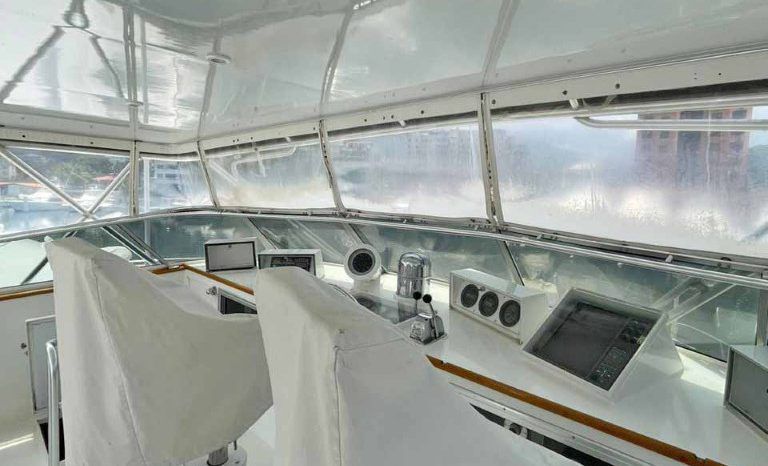 
								BURGER HOUSEBOAT 82 full									