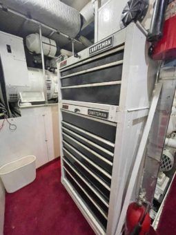 
										BURGER HOUSEBOAT 82 full									