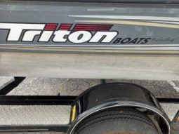 BOTE TRITON TS 18 full