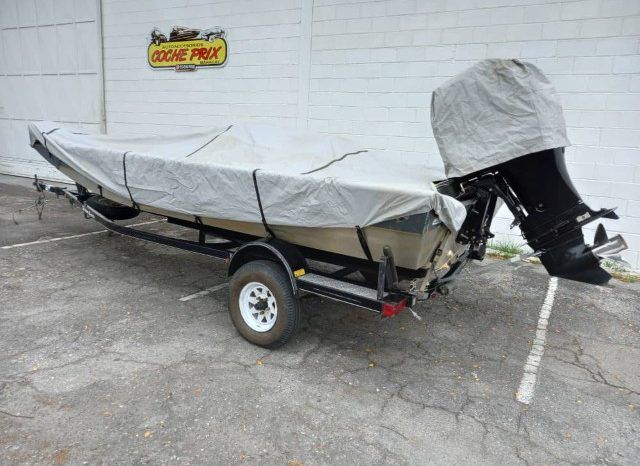 BOTE TRITON TS 18 full