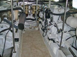 SEA RAY FLYBRIDGE 550 full