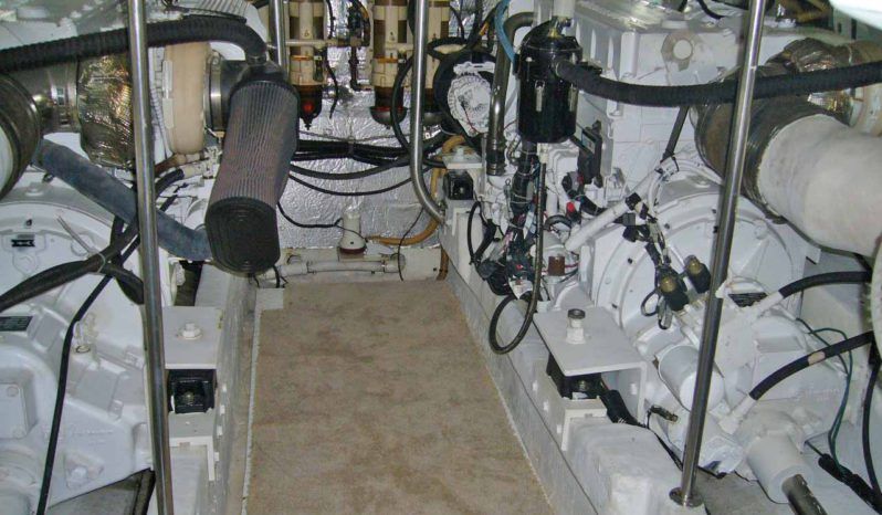 SEA RAY FLYBRIDGE 550 full
