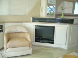 SEA RAY FLYBRIDGE 550 full