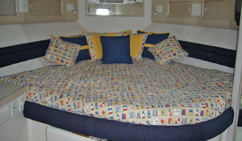 SEA RAY FLYBRIDGE 550 full