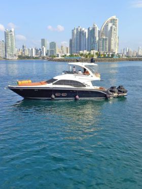SEA RAY SEDAN BRIDGE 52