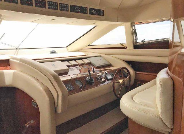 
								DOMINATOR 65 full									