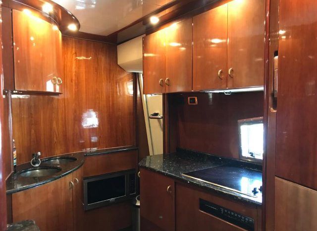 
								DOMINATOR 65 full									