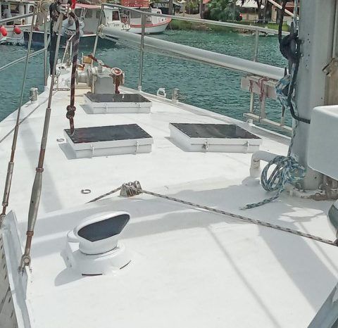 
								VELERO MONOCASCO 42 full									