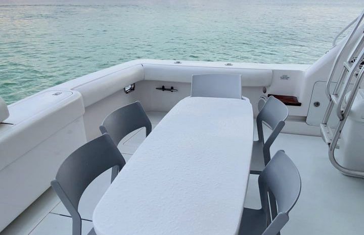 
								BERTRAM CONVERTIBLE 51 full									