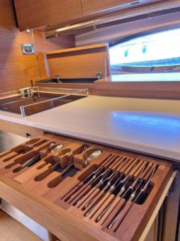 AZIMUT ATLANTIS 54 full