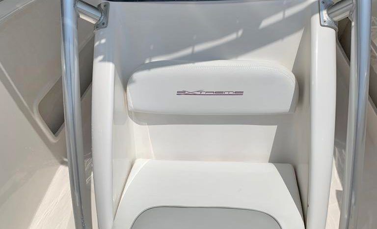 EXTREME MARINE CUDDY 30 full