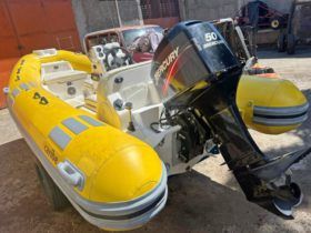 DINGHY CARIBE 15