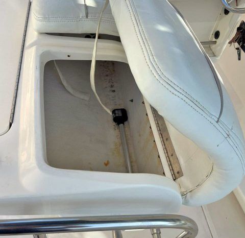 
								BOSTON WHALER BOAT 260 OUTRANGE 26 full									