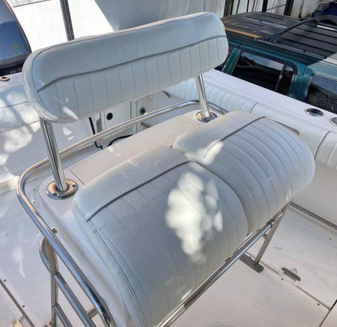 
								BOSTON WHALER BOAT 260 OUTRANGE 26 full									