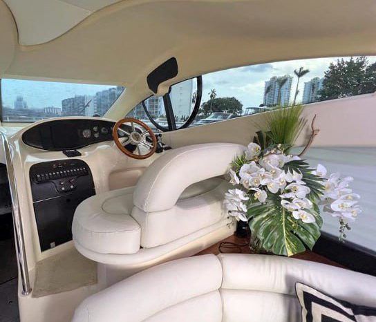 
								AZIMUT FLYBRIDGE 42 full									