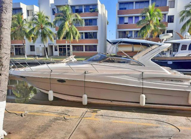 REGAL COMMODORE 3560 38 full