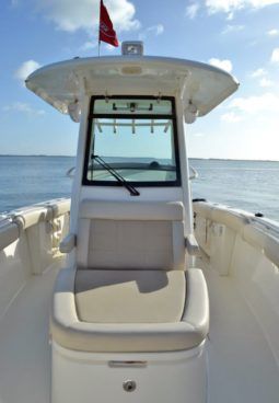 BOSTON WHALER 280 OUTRAGE 28 full
