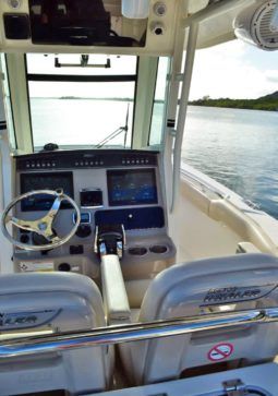 BOSTON WHALER 280 OUTRAGE 28 full