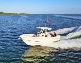 BOSTON WHALER 280 OUTRAGE 28