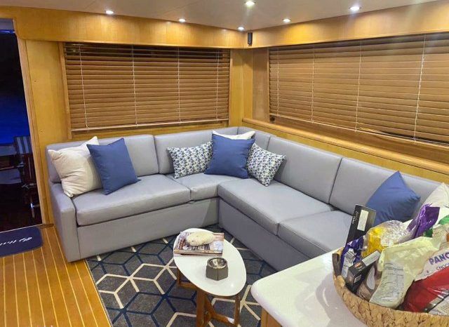 
								HATTERAS 60 full									